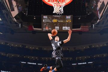 开云体育APP下载-塞维利亚的铁血新核，楚阿梅尼锁死巴西，定义现代防守艺术