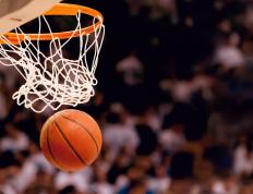 开云体育-当空中魔术师拨动琴弦，爱德华兹爆发夜，老鹰撕裂奇才防线的三重奏