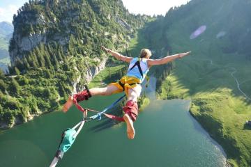 开云官方app入口-骑士逆转篮网？不，是利拉德在总决赛接管了历史