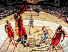 开云体育app-冰与火的碰撞，郭艾伦独舞五棵松，辽宁鏖战擒北京