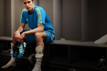 开云体育中国-劲敌面前，韩国队何以轻取印尼队？中国血性郑思维点燃横跨两国的欢呼