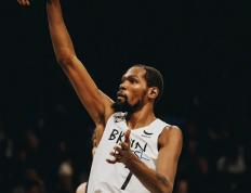 开云APP-塞尔提克大胜篮网，展现东部霸主实力