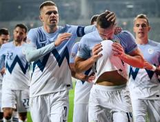 开云体育-黄海击败对手，全队士气高昂