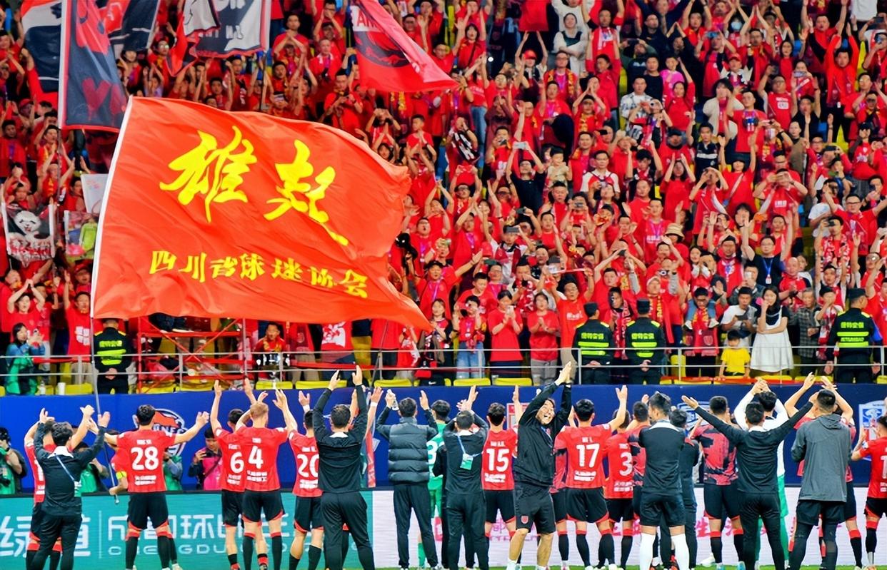 开云体育中国-球队备战中超重要对决，全力以赴重拾信心