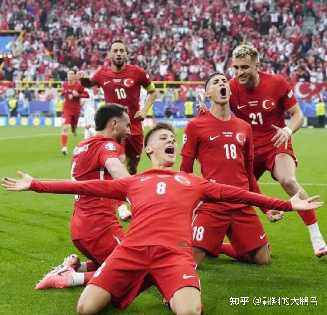 开云官网-法国与土耳其在欧洲杯预选赛中争夺胜者