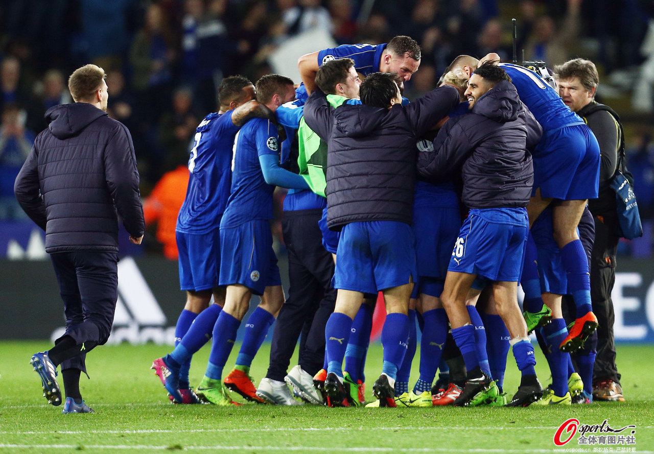 开云官方app入口-莱斯特城绝地反击，逆转击败劲旅