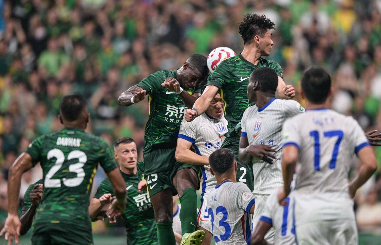 开云体育-河北华夏幸福主场负于上海申花，中超积分下滑