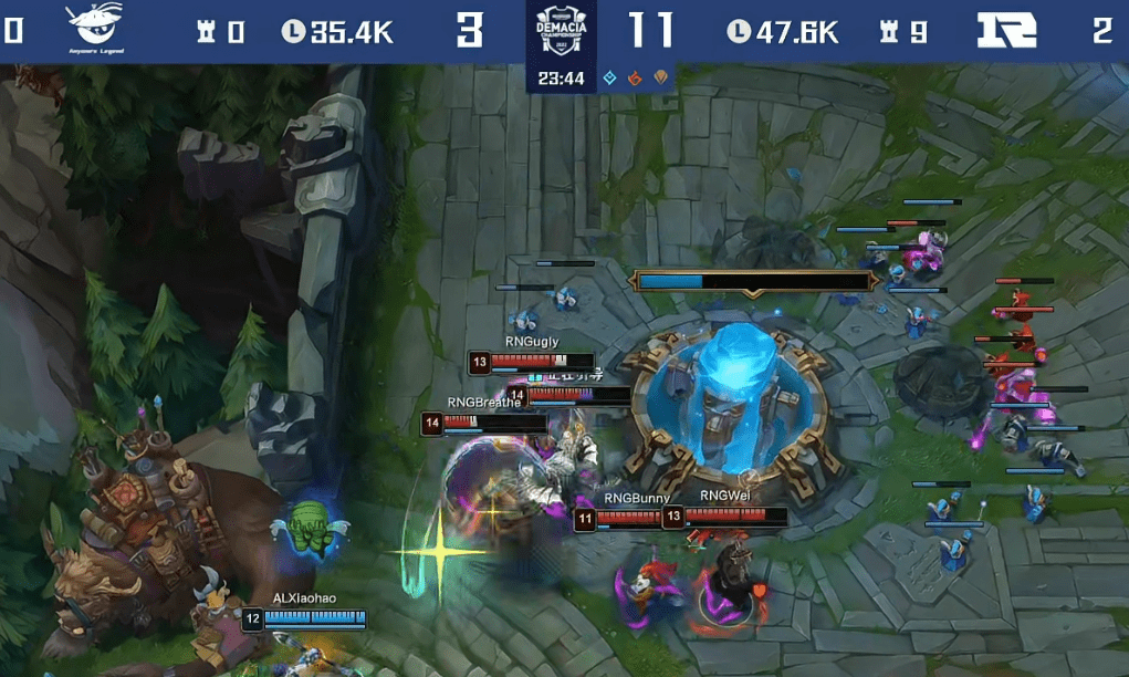 开云官方app入口-FPX险胜RNG，369操刀奇招英雄翻盘鏖战多局成都决赛之夜，强势挺进下一轮