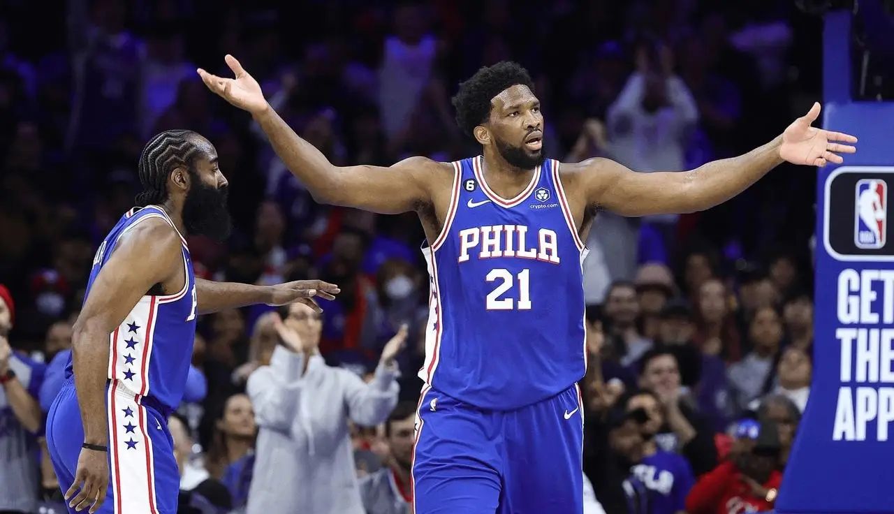 开云体育下载-76人队险胜魔术，恩比德砍下关键得分急救主队