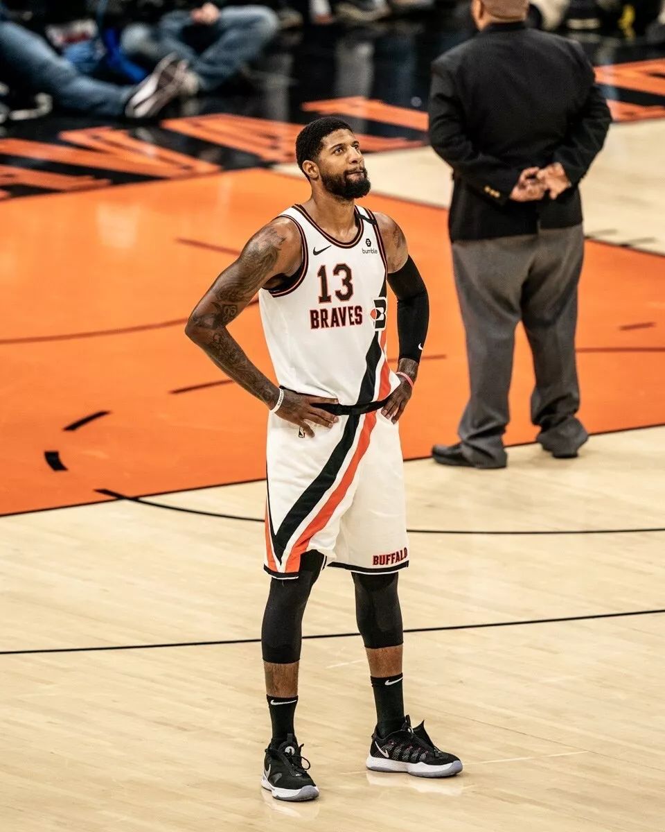 开云体育中国-步行者维克托心病发作患上严重伤退赛