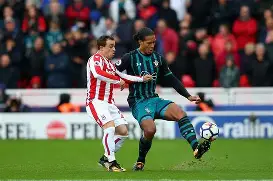 开云体育官网-斯托克城捍卫家门，赢得胜利