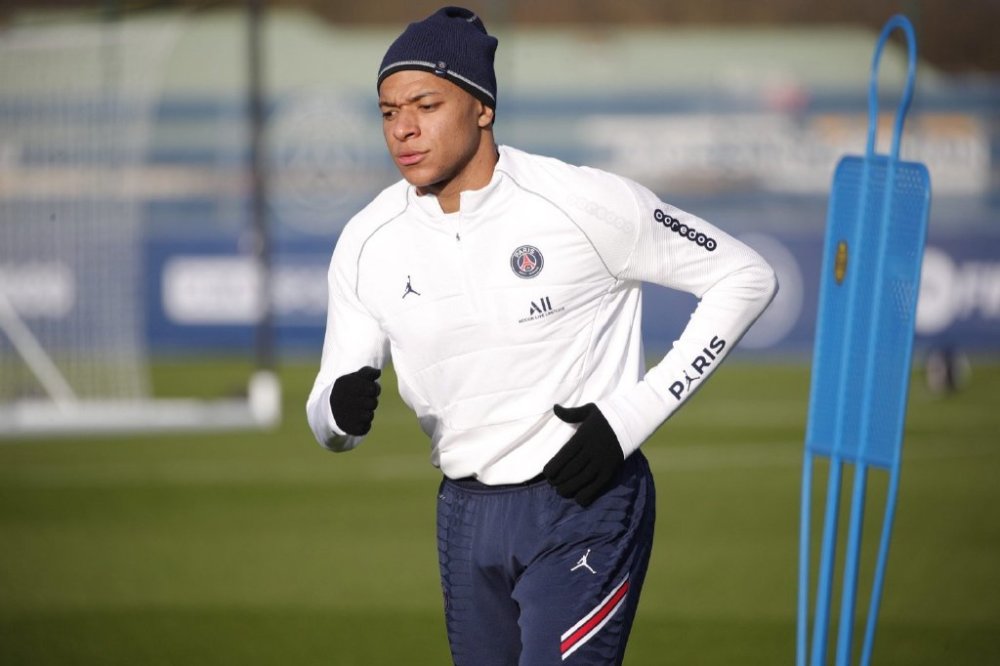 开云体育app-华库莱主帅工作遇挑战，需谨慎调整阵容的简单介绍