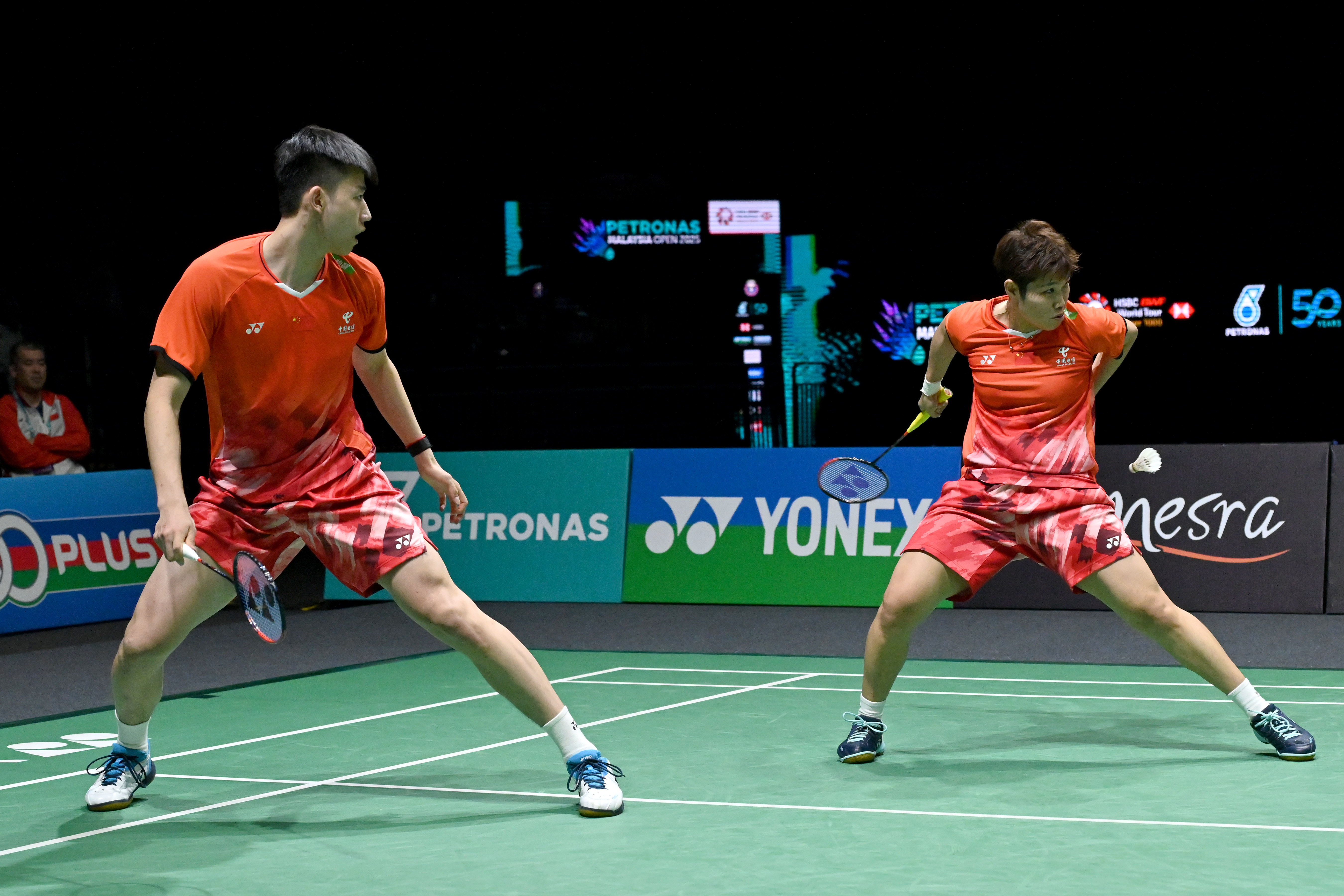 开云体育app-马来西亚羽毛球队鏖战韩国羽毛球队,李宗伟制霸全场的简单介绍