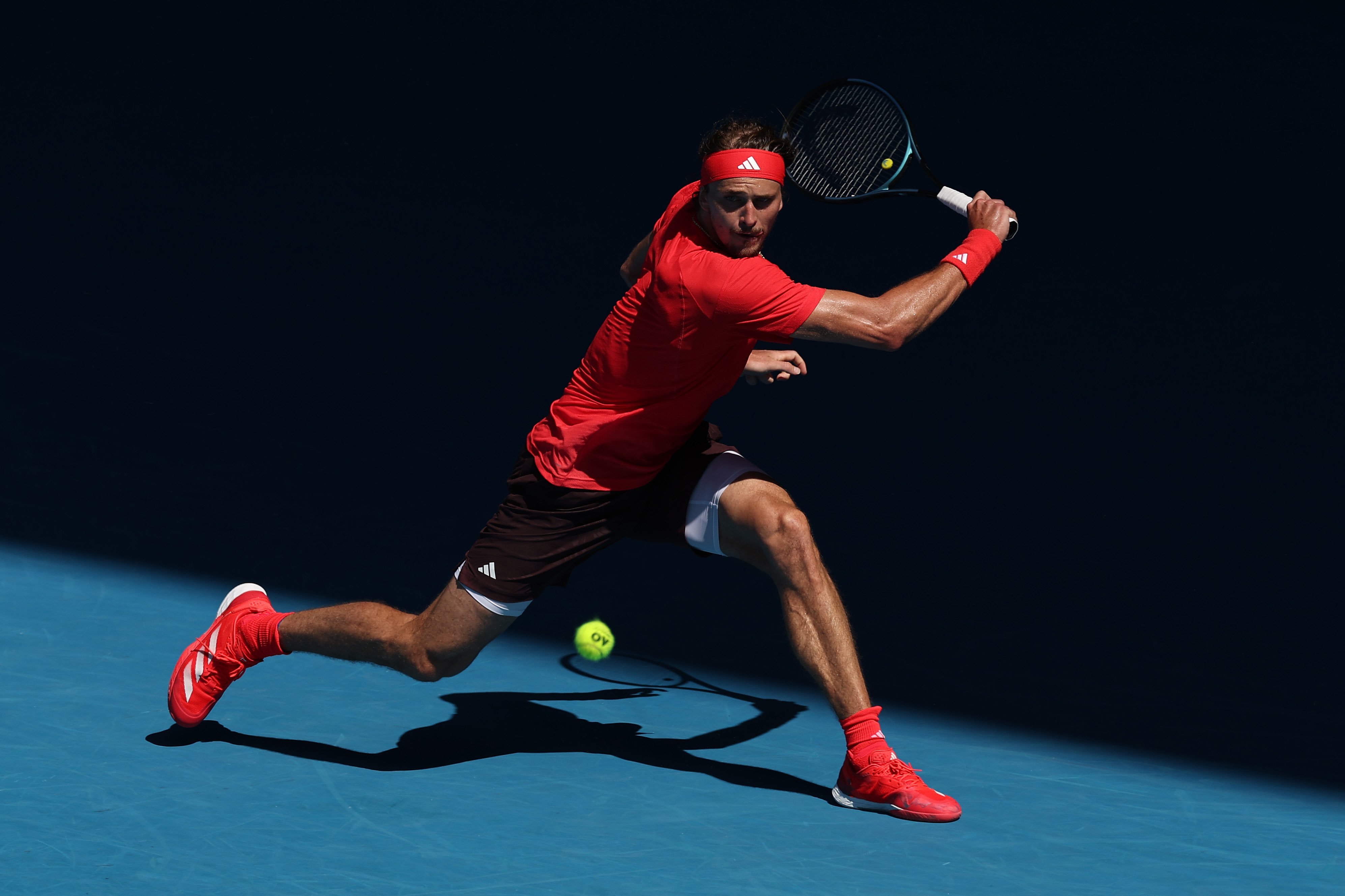 开云体育平台APP-关于英国网球队险胜澳大利亚网球队，兹维列夫关键制胜的信息